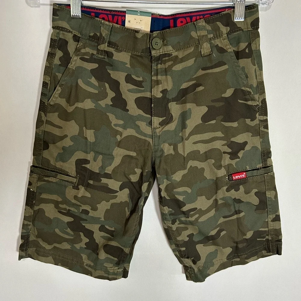 Levi's Green Cargo Shorts with Camouflage Design Youth Size 14